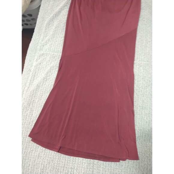 Love & Friends Maxi One Sleeve Dress Xs Nwt Sexy Burgundy - Picture 8 of 10